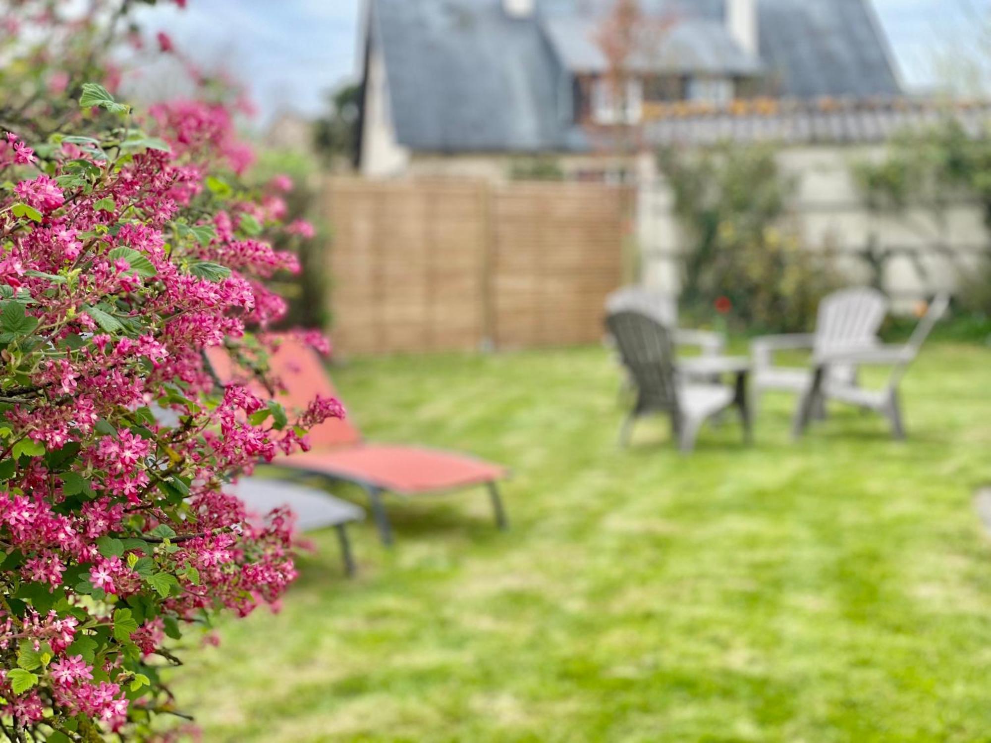 La Maison Des Declos Avec Parking Prive Bayeux Esterno foto